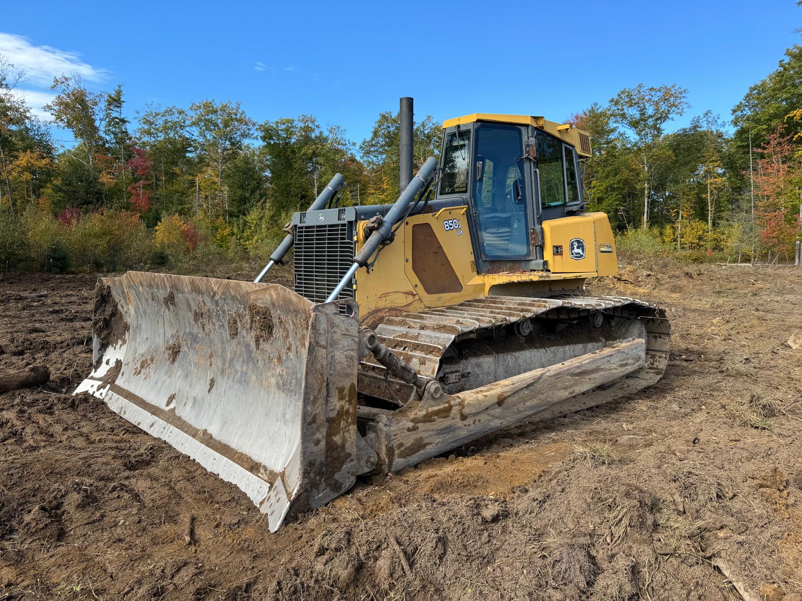 John Deere 850J Bulldozer in Action