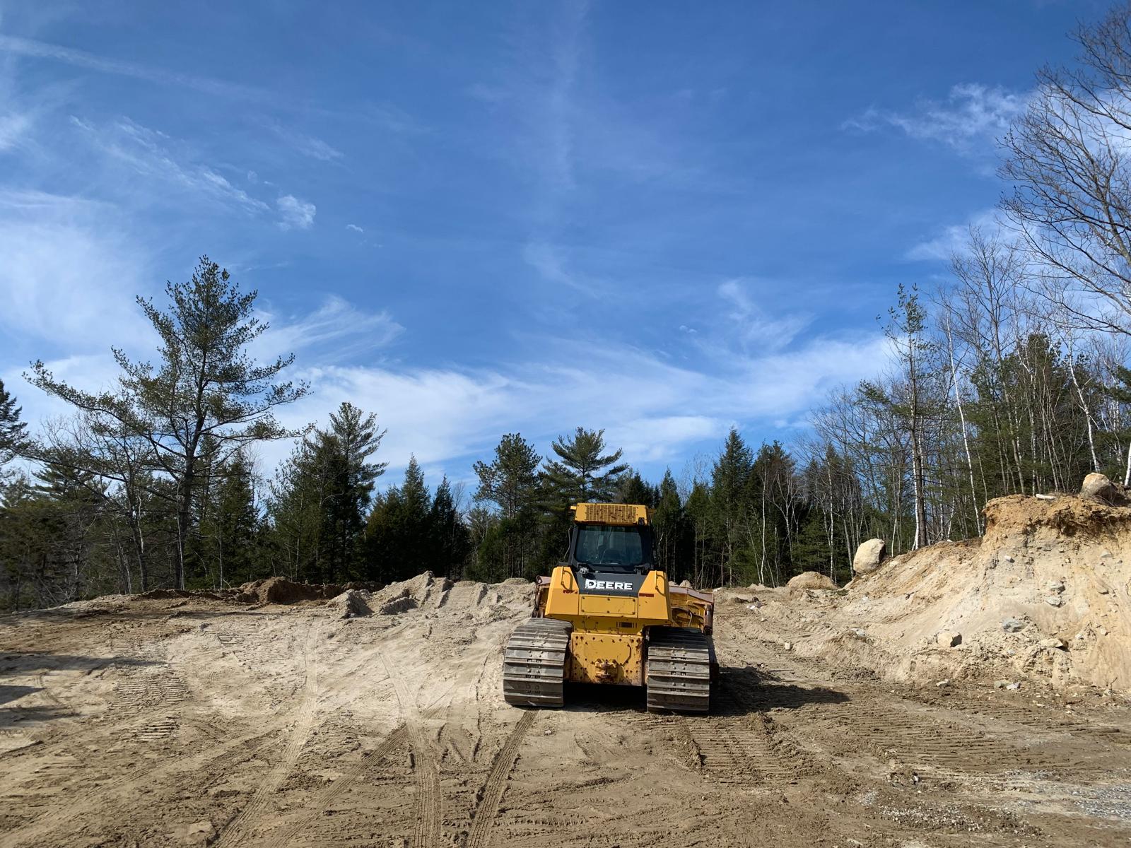 John Deere 850J Bulldozer at Work